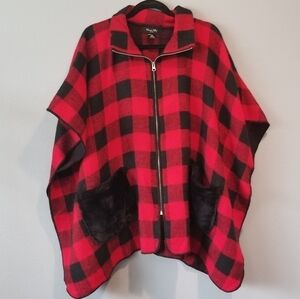 Marcus Adler New York One Size Zip Up Poncho Cover up Buffalo Plaid